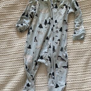 Angel Dear Light Blue Penguin Print Footie